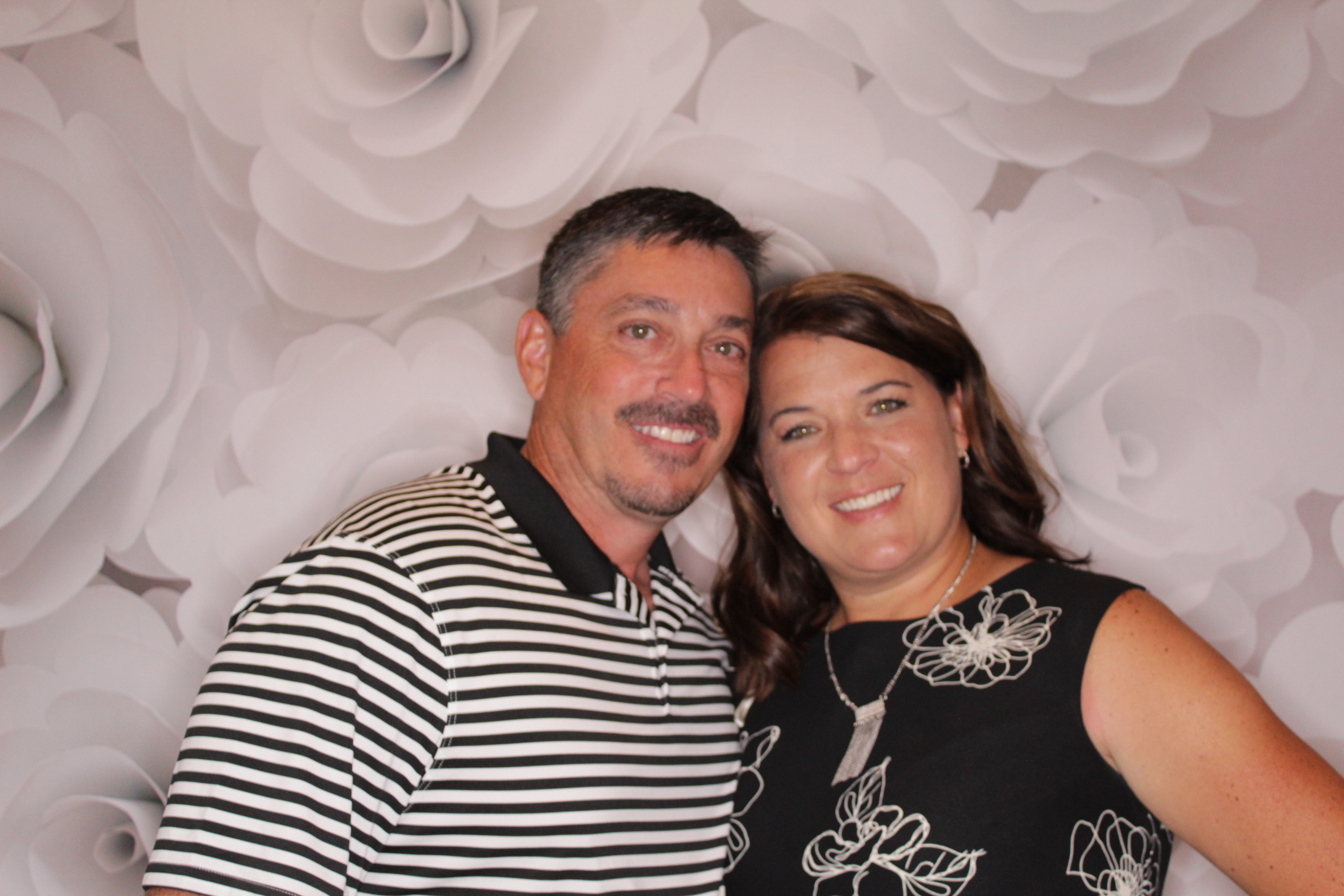 McKenzie & Ryan's Wedding | View more photos from the event at gallery.photoboothbillings.com/u/PhotoBoothBillings/McKenzie-Ryans-Wedding